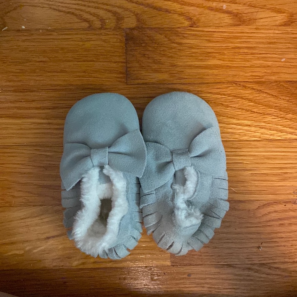 Baby girl shoes size 18-24 months
